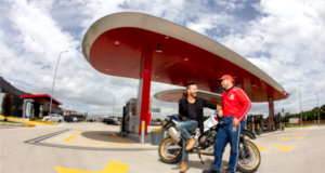 Y con la mejor energía para construir país, Radamel Falcao