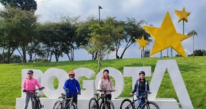El ciclista bogotano: ese ser mitológico que no conoce semáforos, leyes ni responsabilidades