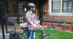 La elegancia del ciclista urbano: ropa seca y cambios bien usados
