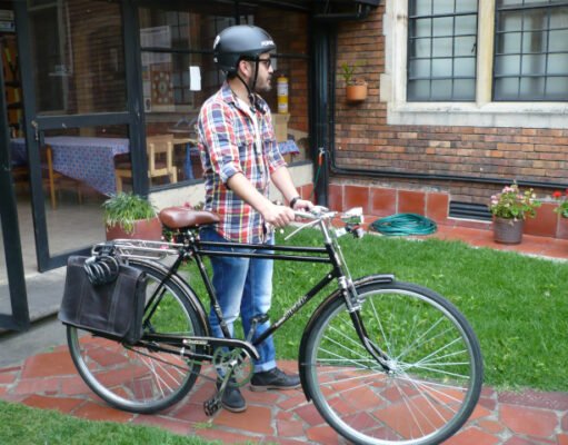 La elegancia del ciclista urbano: ropa seca y cambios bien usados