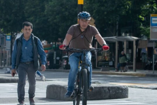 Pedalear en modo supervivencia, el arte de llegar entero al destino
