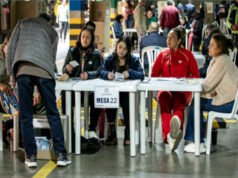 Democracia también es la capacidad de convivir con quienes piensan diferente
