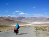 Pasaporte, alforjas y una bicicleta: la feliz locura de viajar despacio