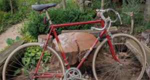 La bicicleta no es un objeto que envejece, es una historia que sigue rodando