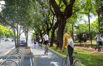 La ciudad vista a 30 kilómetros por hora.
