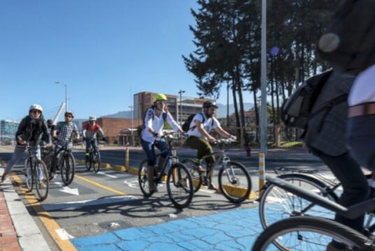 La bicicleta y esa extraña costumbre de complicarnos la vida