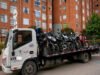 ¡Motociclistas invasores! La ciclorruta no es una autopista con descuento