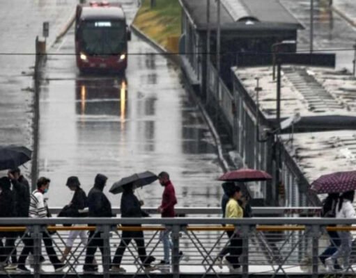 Bogotá: cuando llueve, el agua nos pasa la cuenta